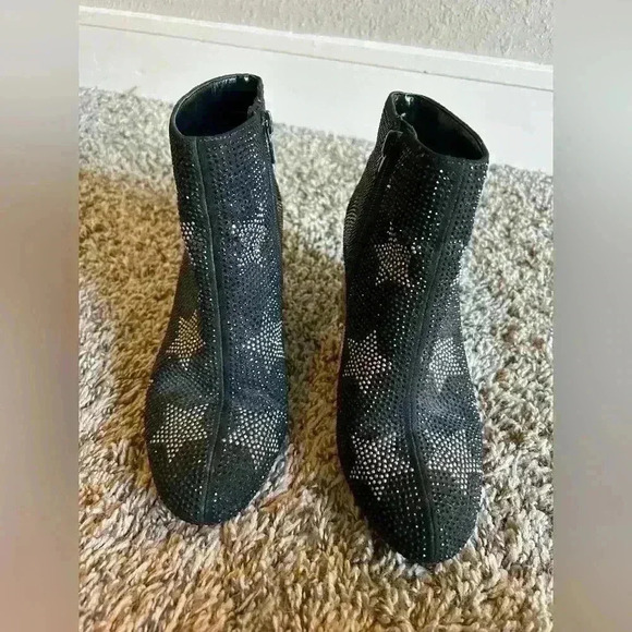 INC black ankle booties encrusted with crystals and stars size 6 1/2m bedazzled - Picture 1 of 12